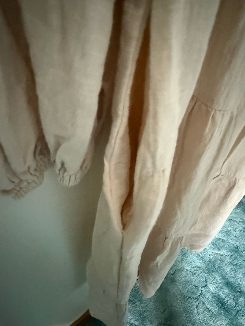 Jacqui E Cream Tiered Midi Dress - Picture 3 of 11